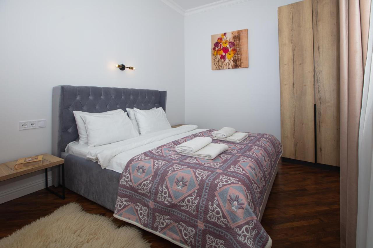 Friends House- сучасні апартаменти в центрі Львова Екстер'єр фото
