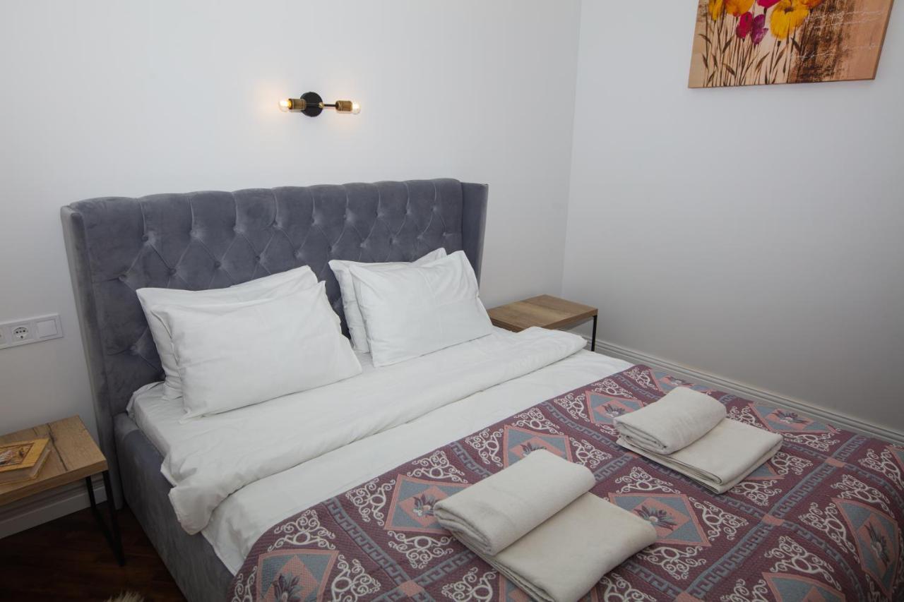 Friends House- сучасні апартаменти в центрі Львова Екстер'єр фото